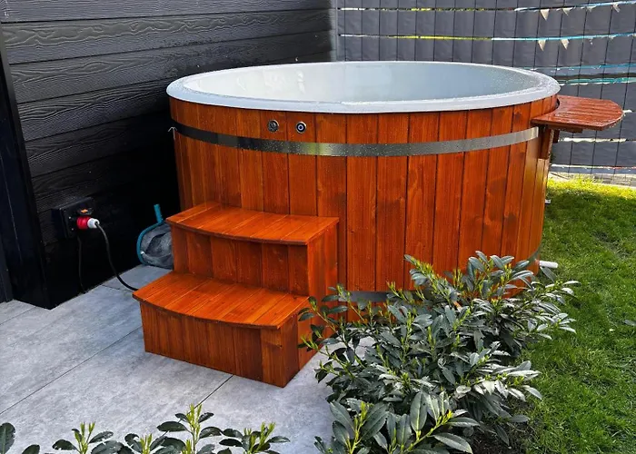 Ustronska Jodelka Z Balia I Ogrodem-nadrzeczna Apartment